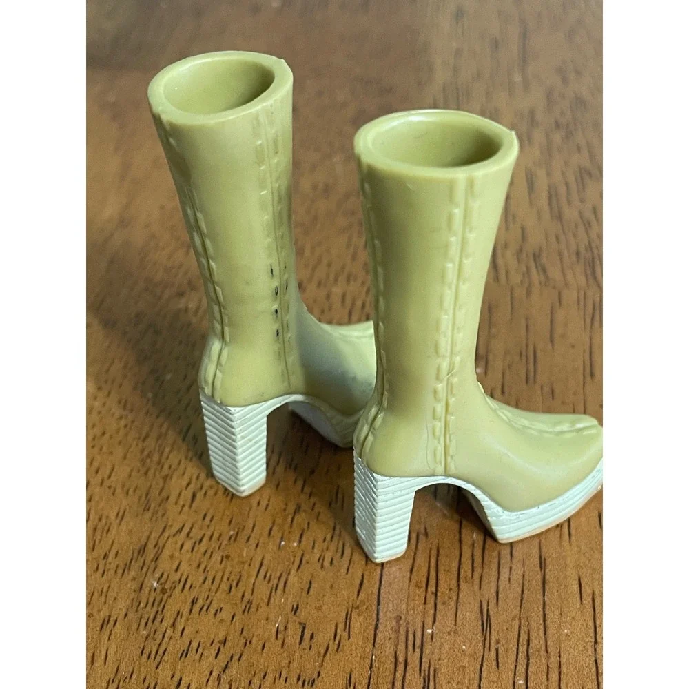 Bratz Shoes Lot of 4 Pairs Funk Out Style It Boys